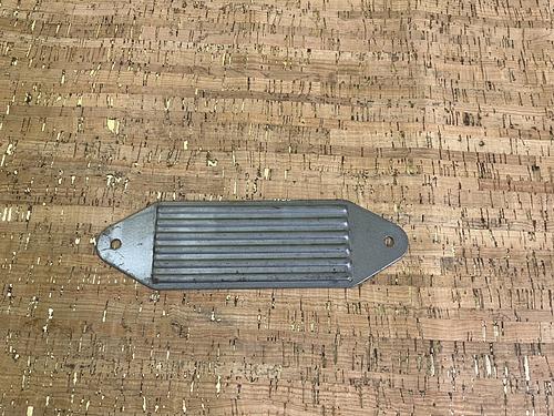 OEM IH Radio Delete Plate L/R/S Series - SFJJ2T0028