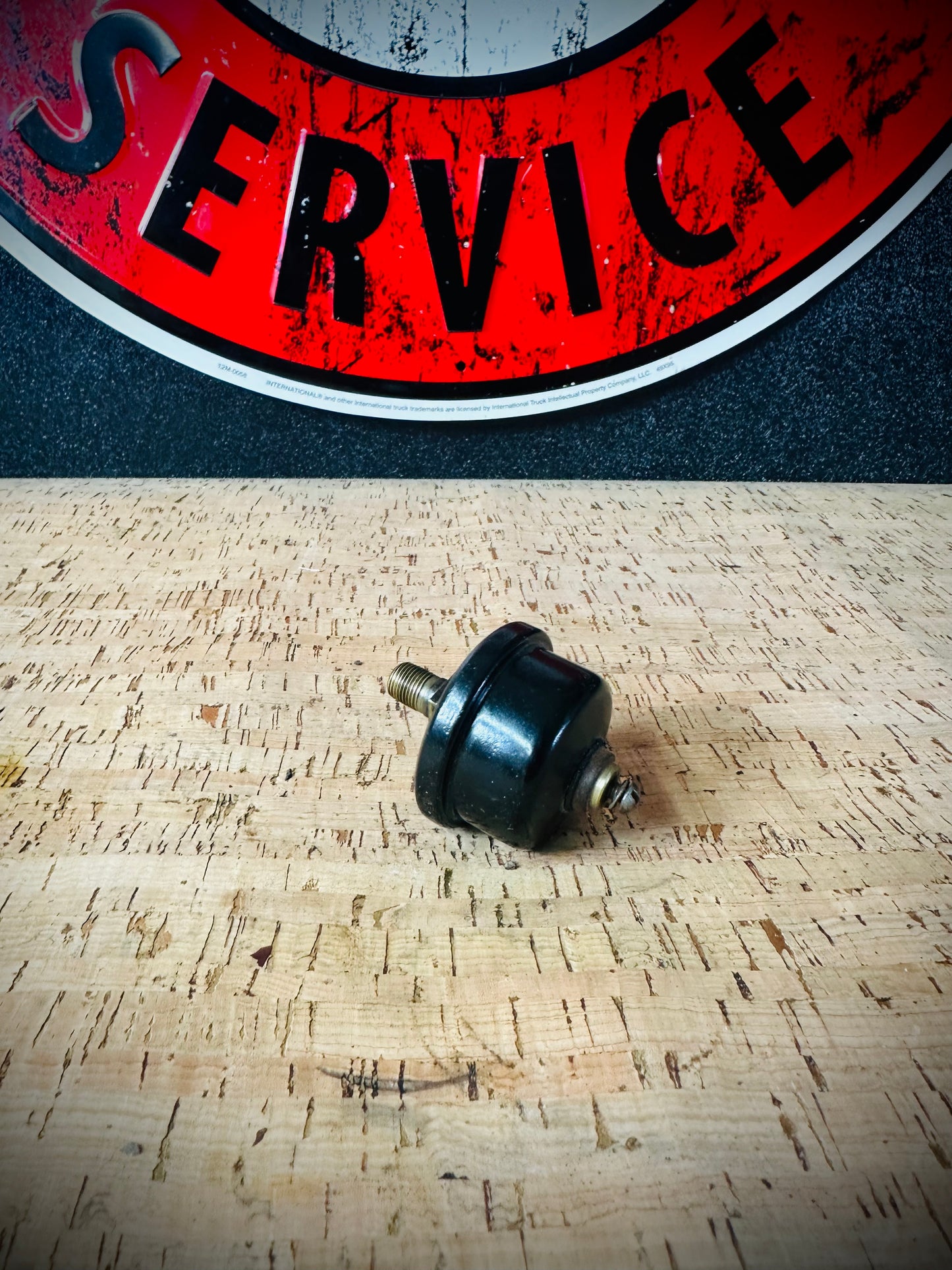 OEM IH Oil Pressure Sending Unit - SFJJ2T0184