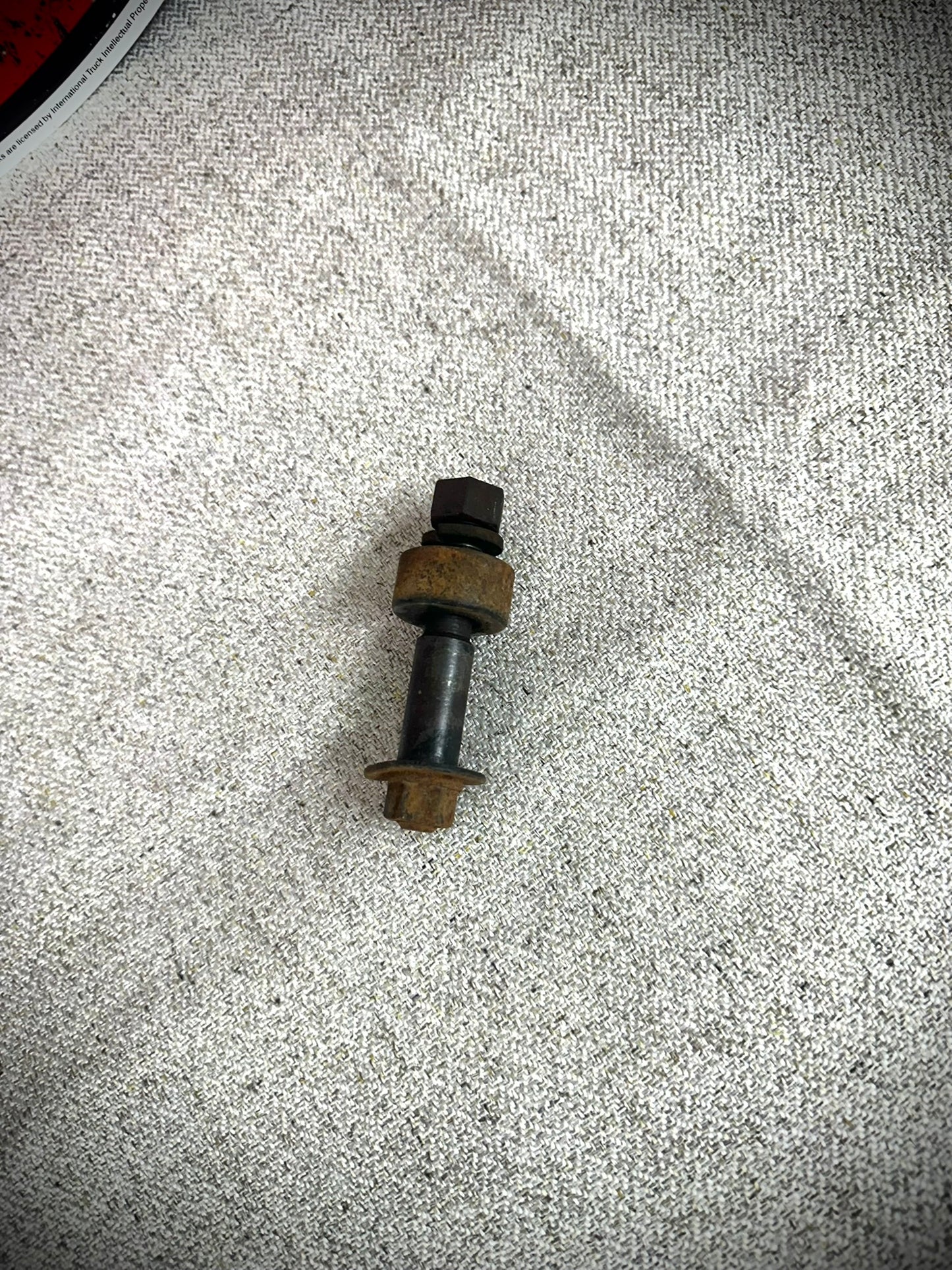 OEM IH L/R/S Shock Mount Bolt - SFJJ2T0193