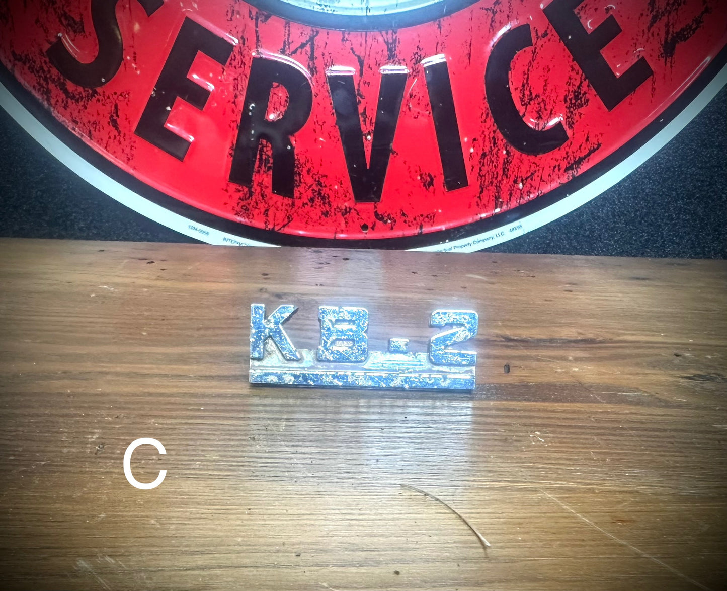 OEM IH KB2 Emblem - SFJJ2T0237