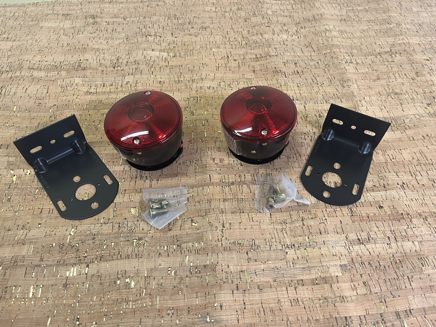 Round Tail Light and Tail Light Mounting Bracket Kit. Dual Set. (hardware included) - SFJJ2T0017