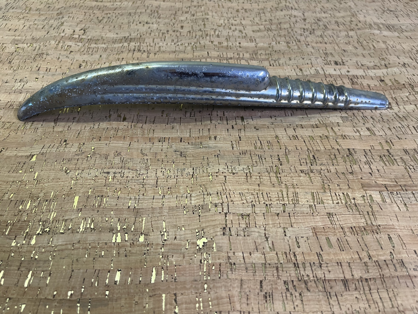 OEM IH KB Series 1-5 Top Center Hood Emblem 1947-1949 (Grade C) (Chrome) - SFJJ2T0061