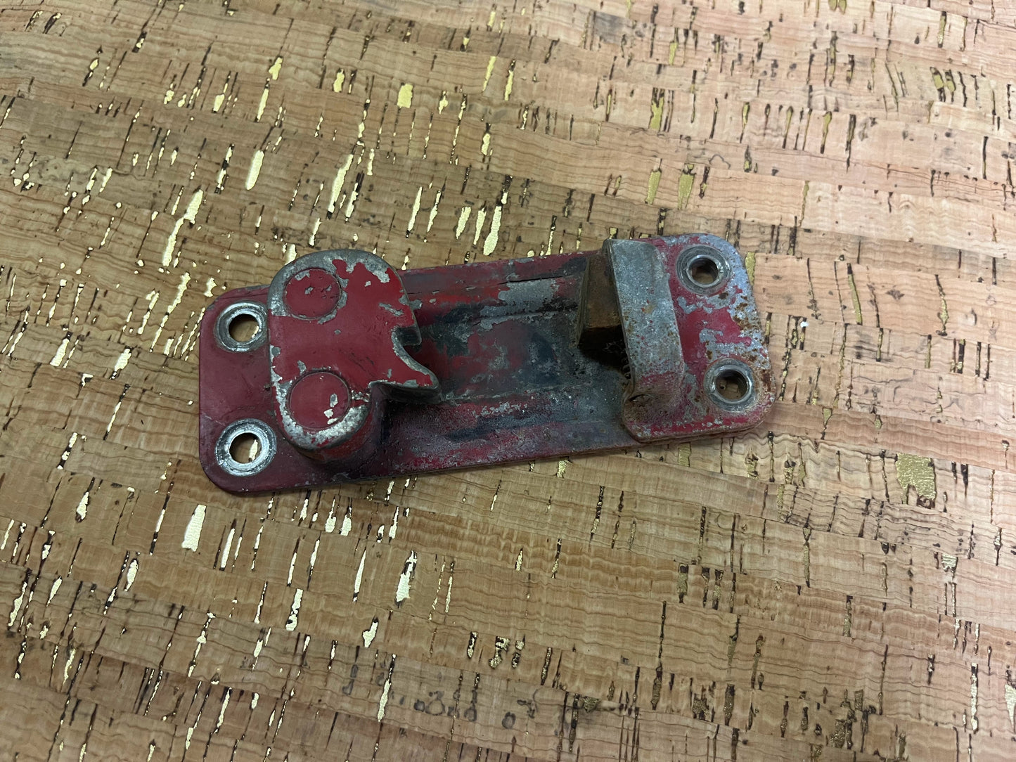 OEM IH L/R Series Striker Plate (Passenger's Side) - SFJJ2T0118