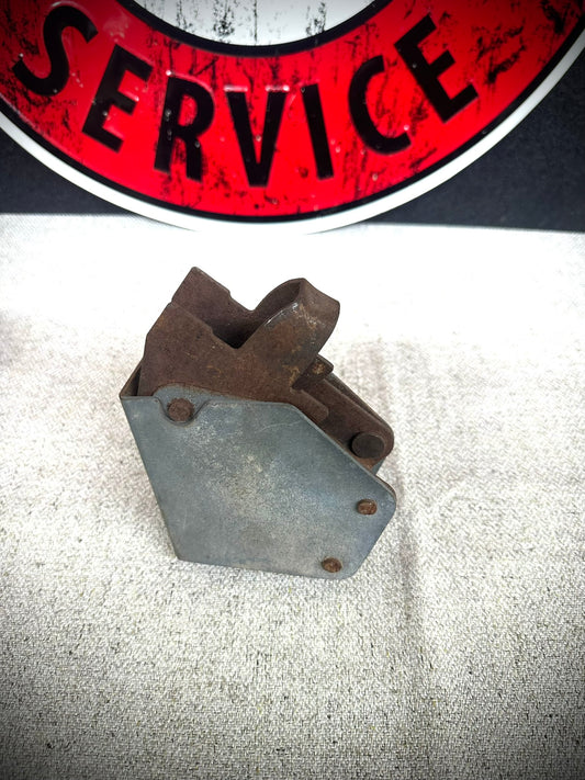 OEM IH L Series Fender Side Hood Latch - SFJJ2T0197