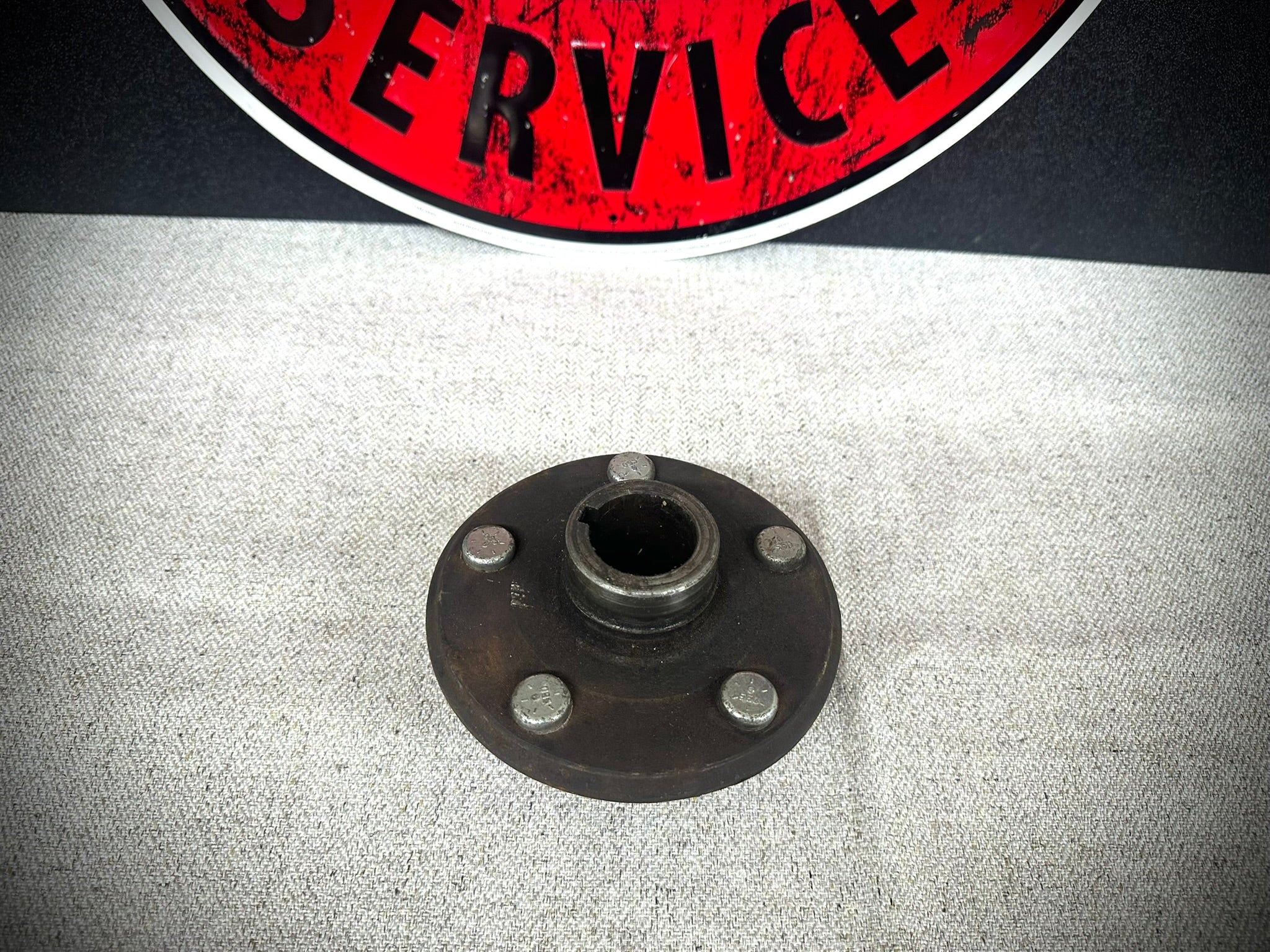 OEM Rear Hub - Passenger's Side - SFJJ2T0191 – T&M Classics and Customs