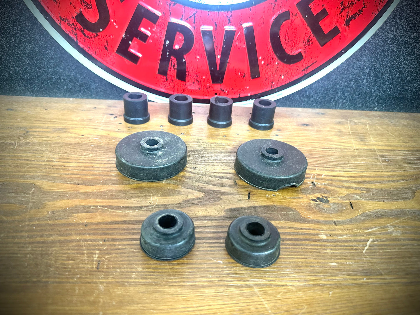 NOS IH Cab Mount Insulator Kit - SFJJ2T0275