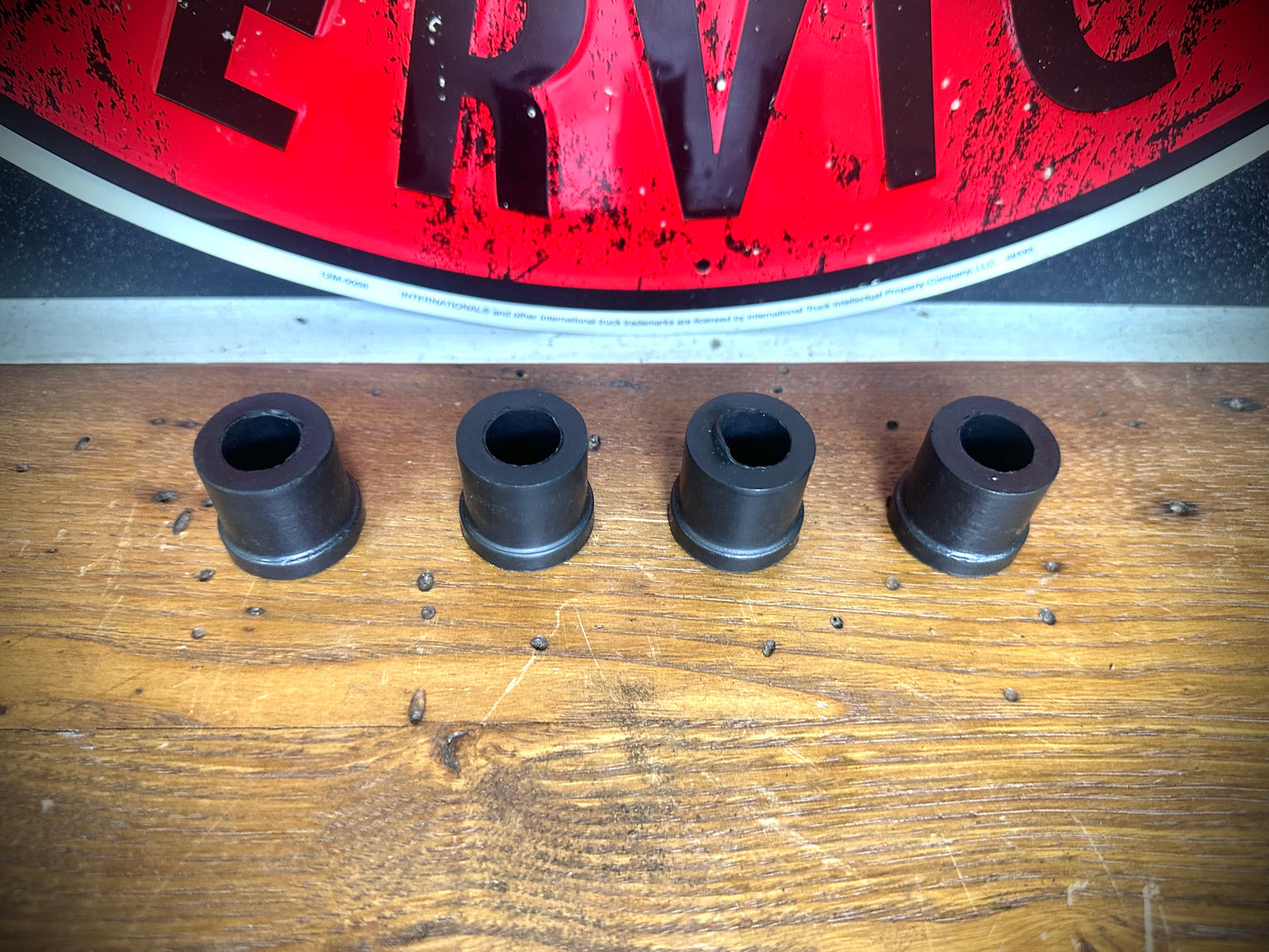NOS IH Cab Mount Insulator Kit - SFJJ2T0275