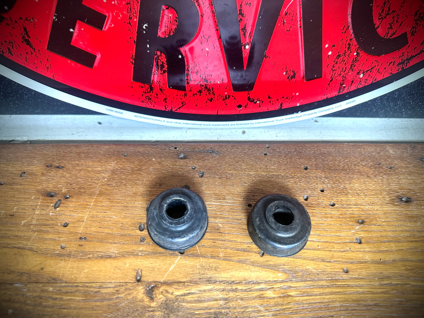NOS IH Cab Mount Insulator Kit - SFJJ2T0275