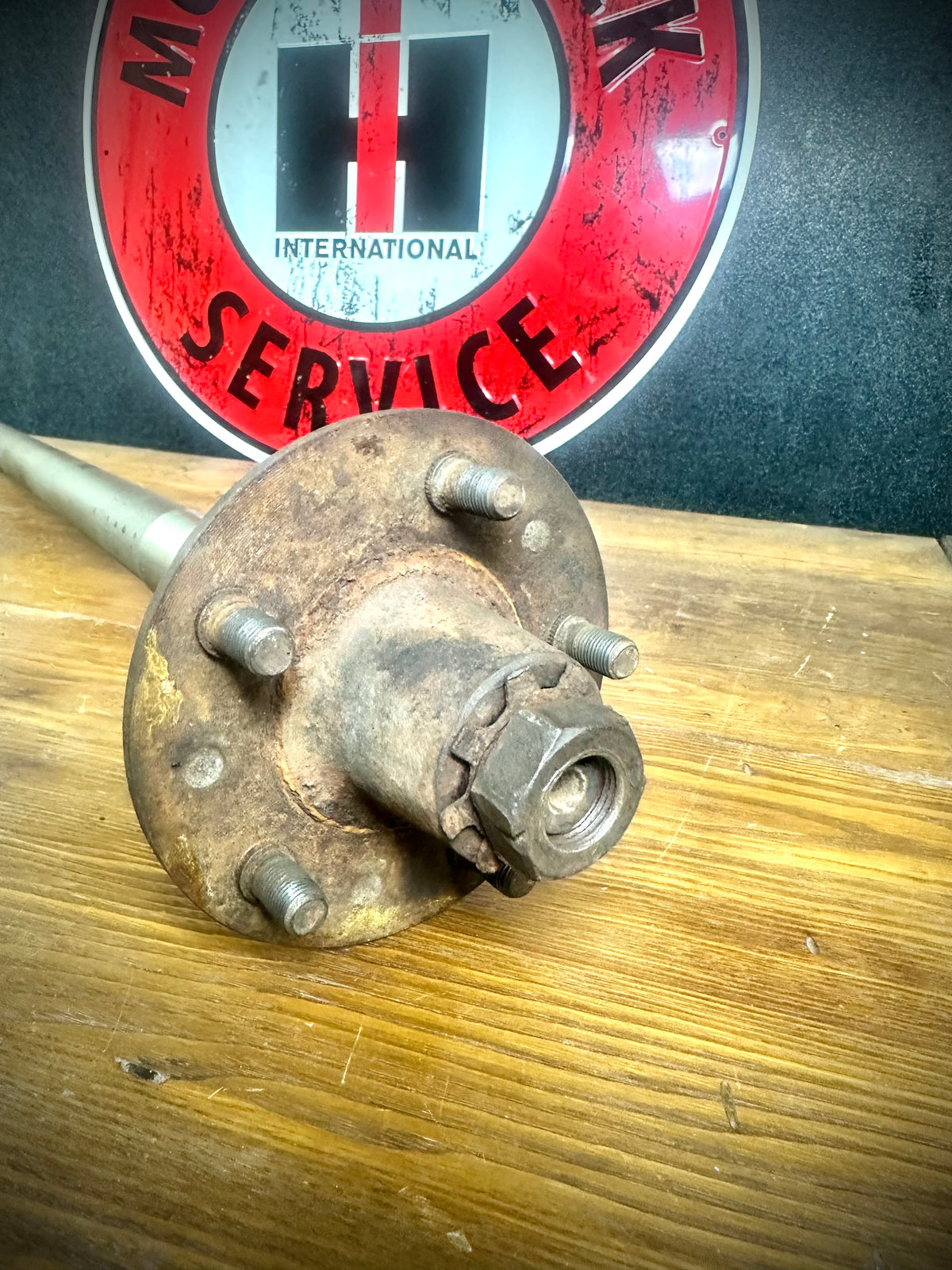 OEM IH Right Rear Axle - 1/2T - Good/Used - SFJJ2T0281