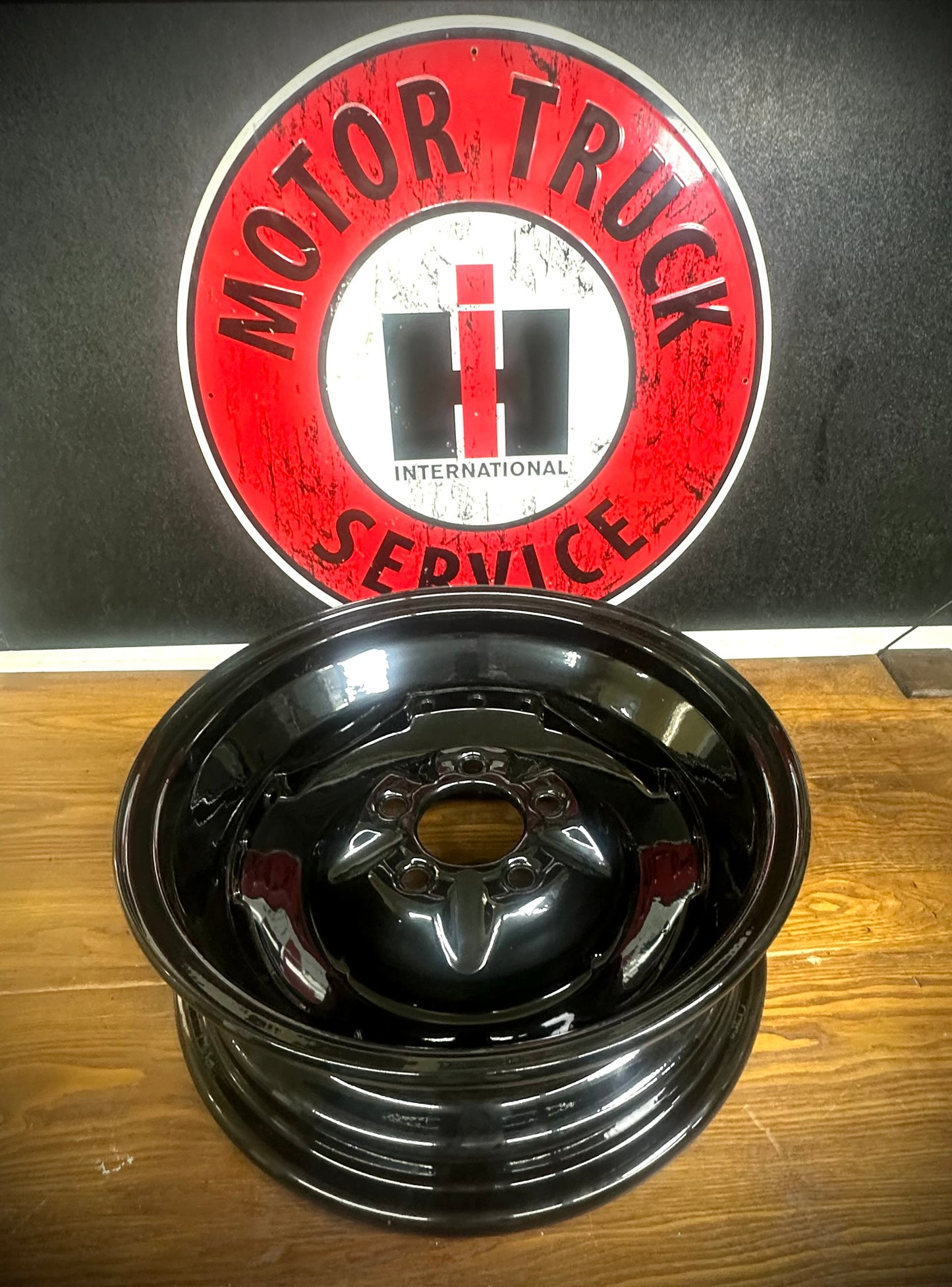 IH 15" Wheel Powder-coated - Set of 4 - SFJJ2T0217