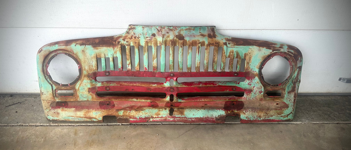 OEM International L Series Grille - SFJJ2T0218