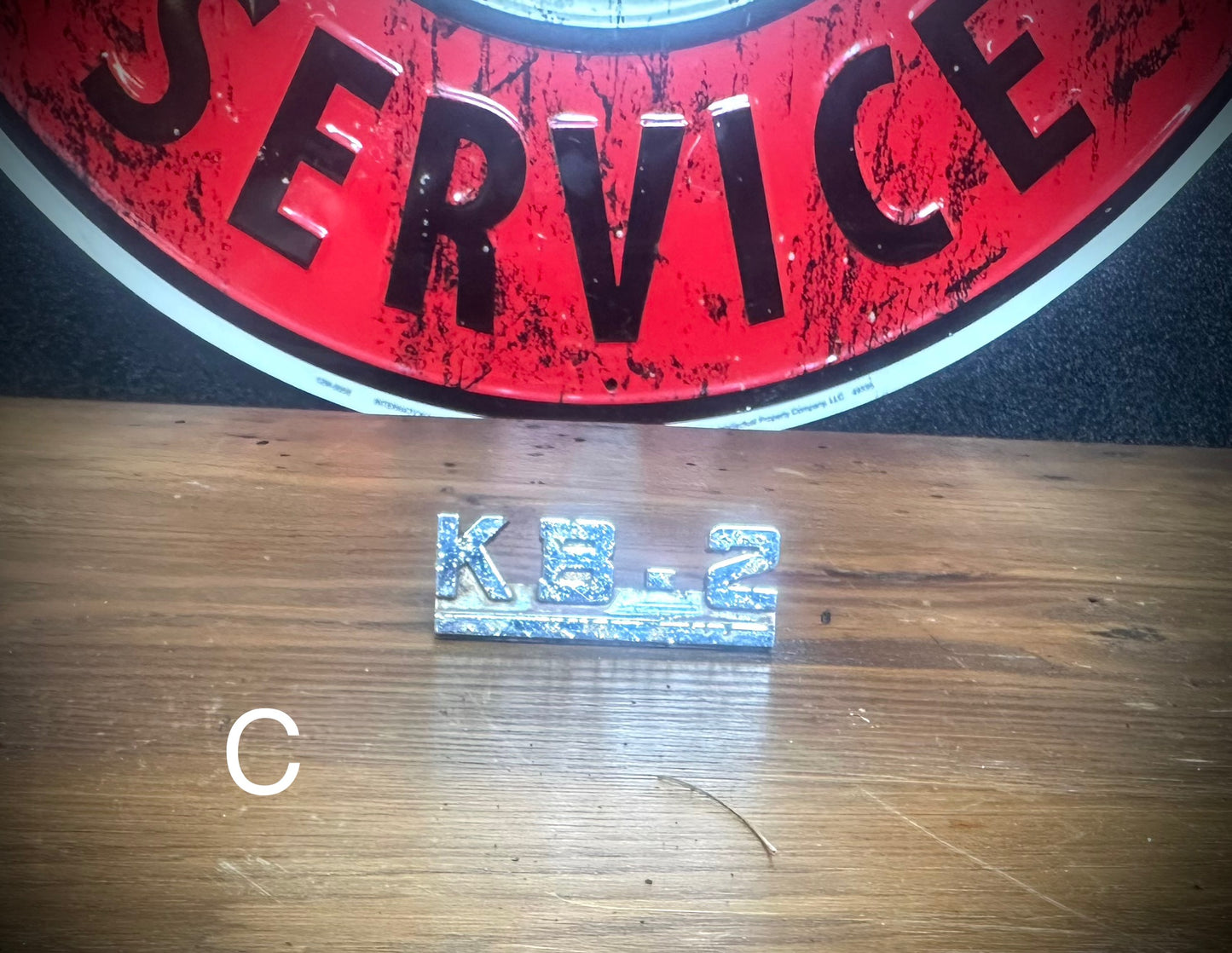 OEM IH KB2 Emblem - SFJJ2T0237