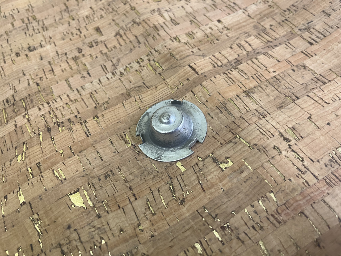 OEM (used) IH Horn Button Contact Plate - SFJJ2T0027